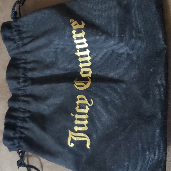 Juicy Couture - Picture 4 of 4